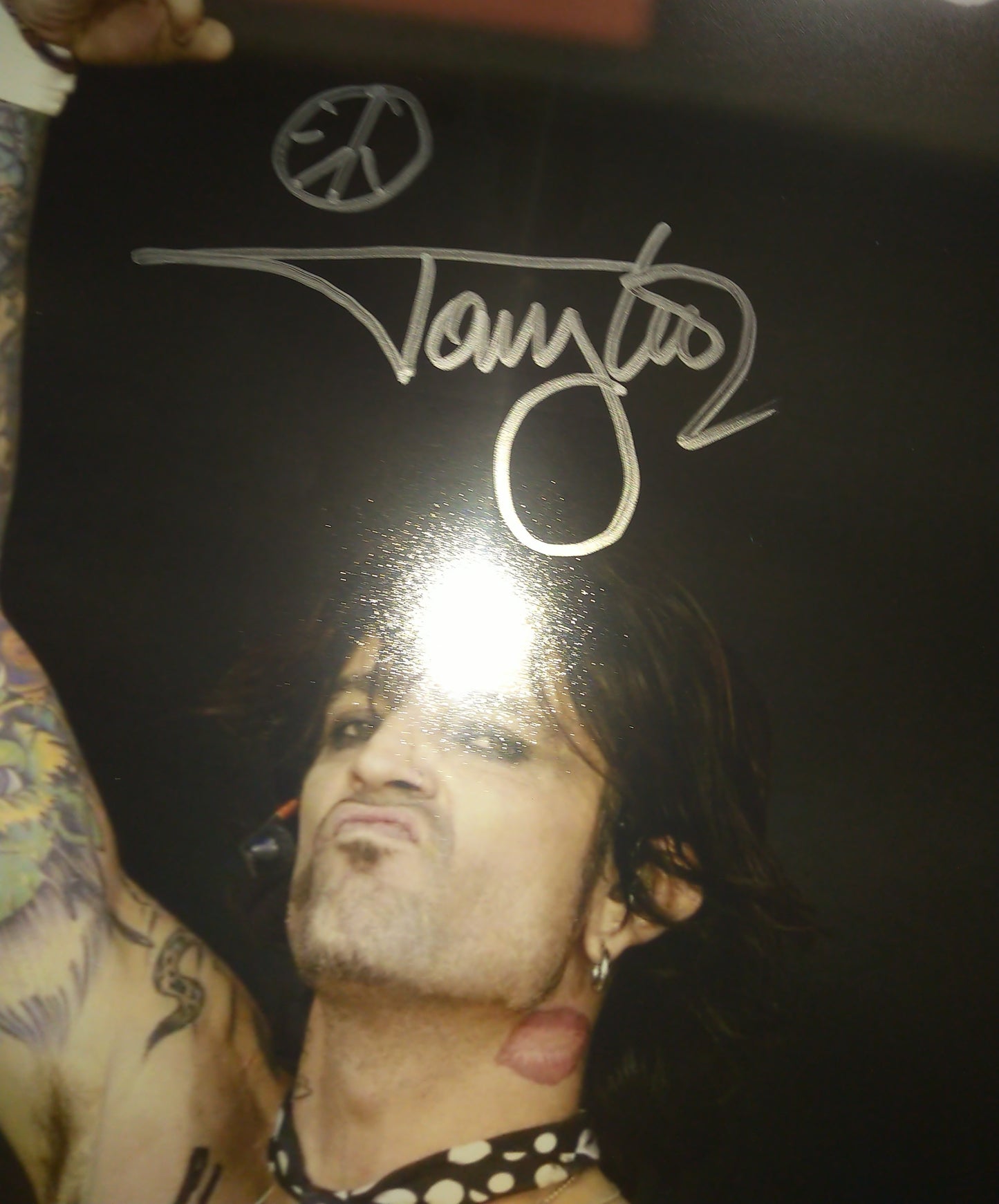 Tommy Lee Hand Signed Autograph 8x10 Photo BAS COA