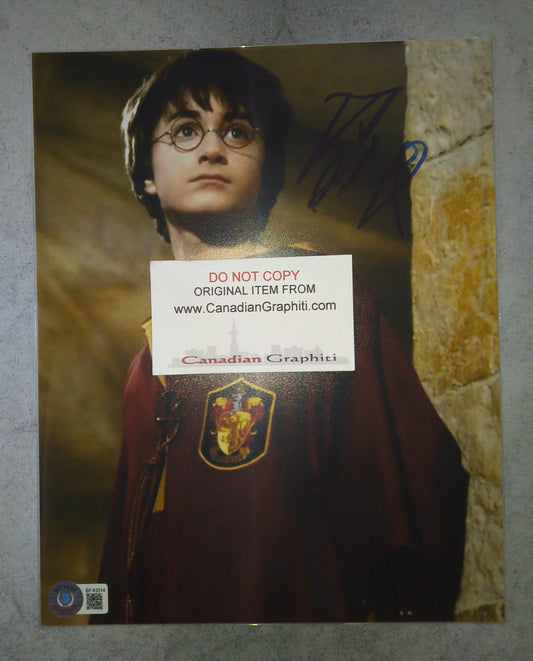 Daniel Radcliffe Hand Signed Autograph 8x10 Photo BAS COA