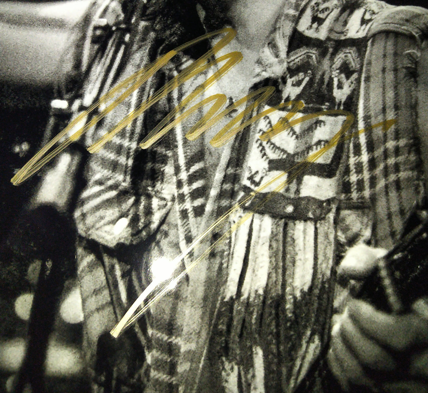 Neil Young Hand Signed Autograph 8x10 Photo COA