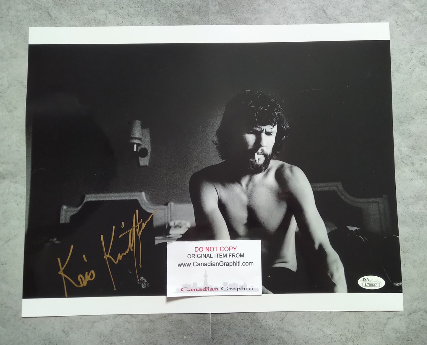 Kris Kristofferson Hand Signed Autograph 11x14 Photo COA + JSA