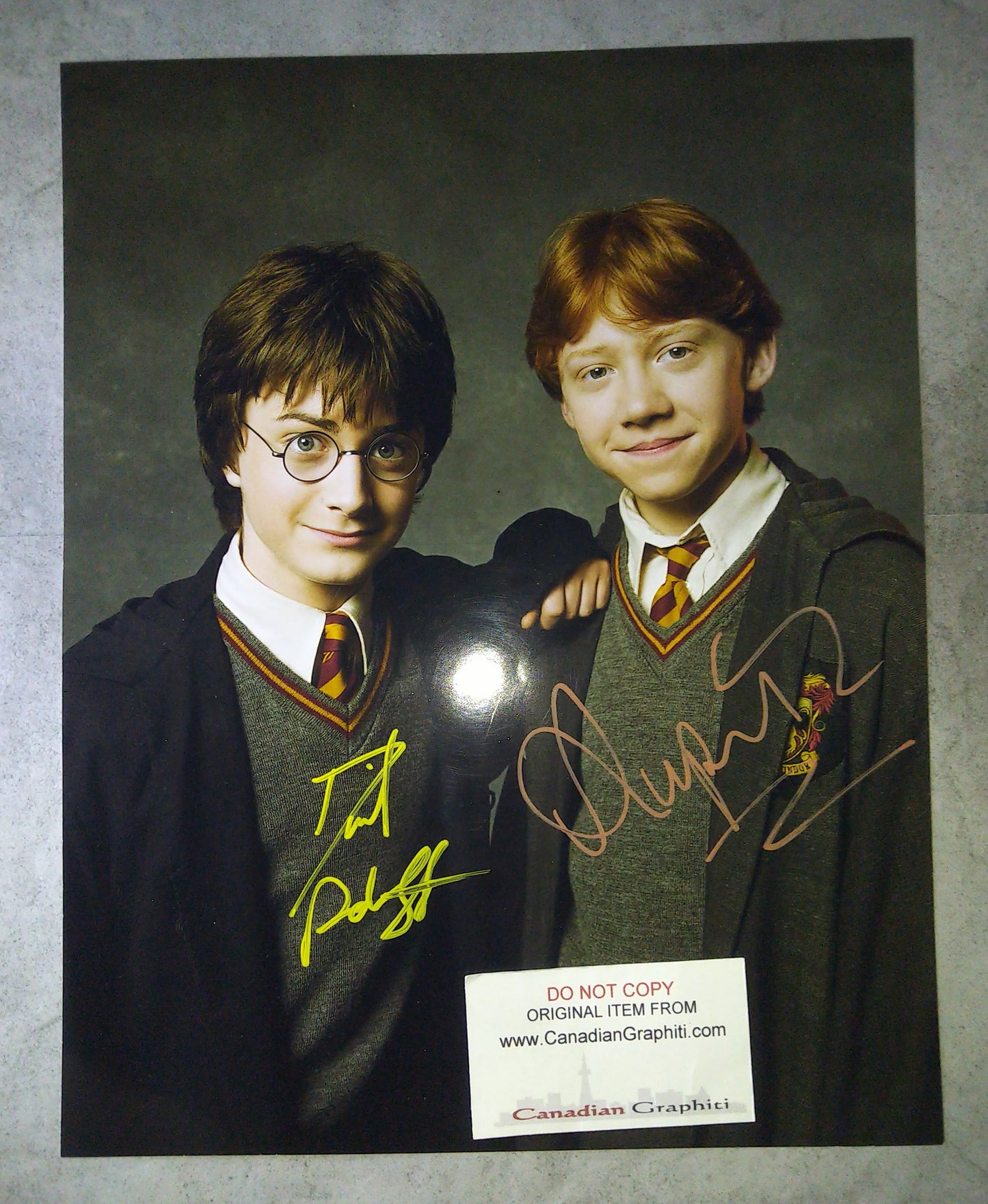 Daniel Radcliffe & Rupert Grint Hand Signed Autograph 11x14 Photo COA Harry Potter