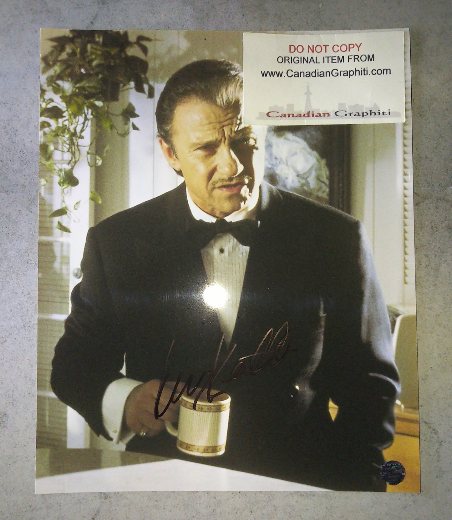 Harvey Keitel Hand Signed Autograph 8x10 Photo COA Pulp Fiction