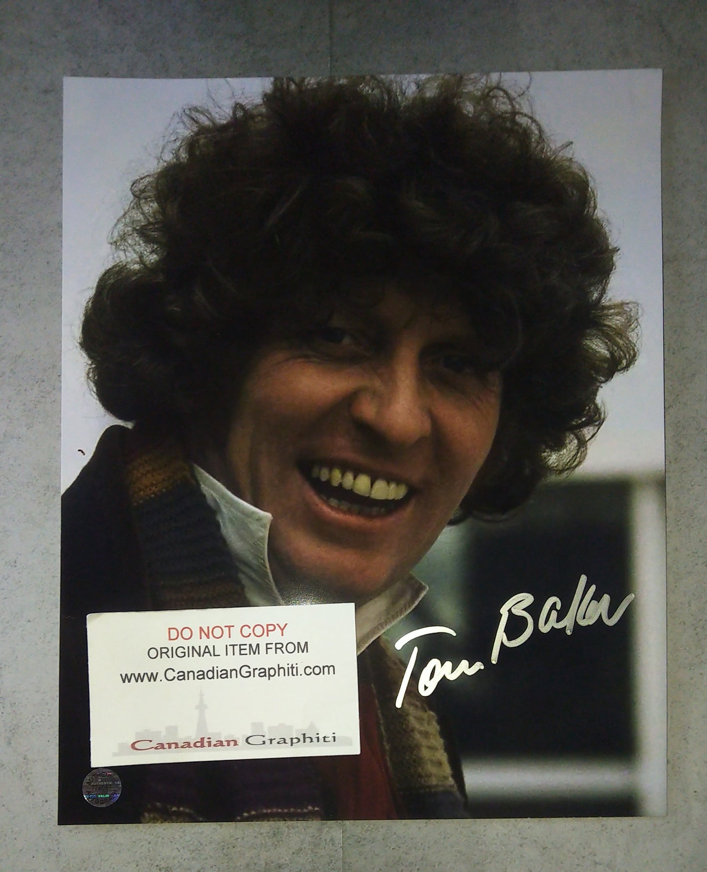 Tom Baker Hand Signed Autograph 8x10 Photo COA Doctor Who