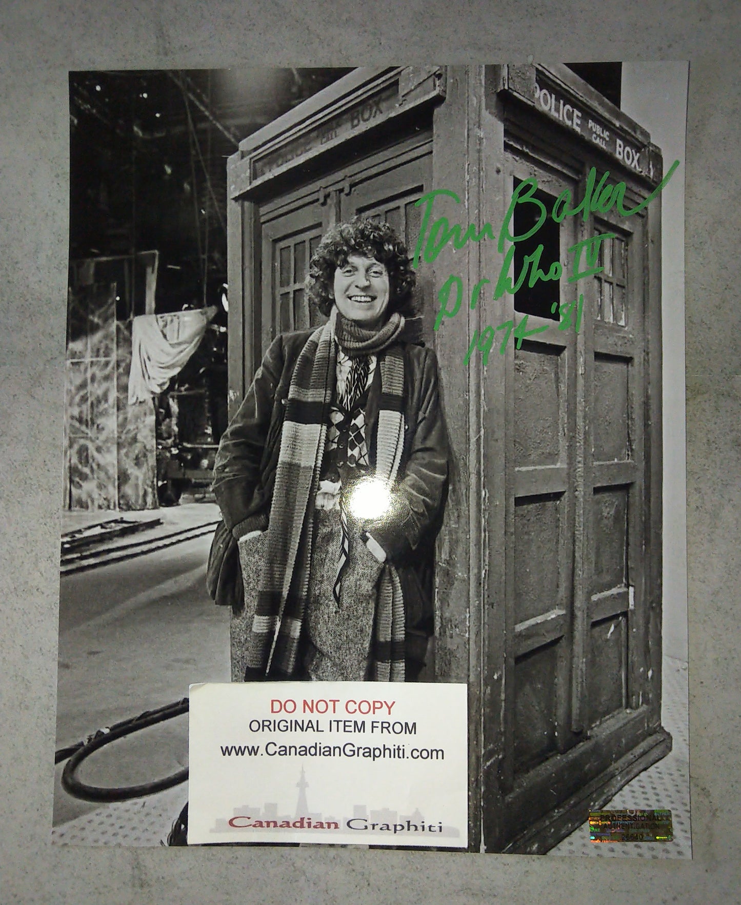 Tom Baker Hand Signed Autograph 8x10 Photo COA Doctor Who