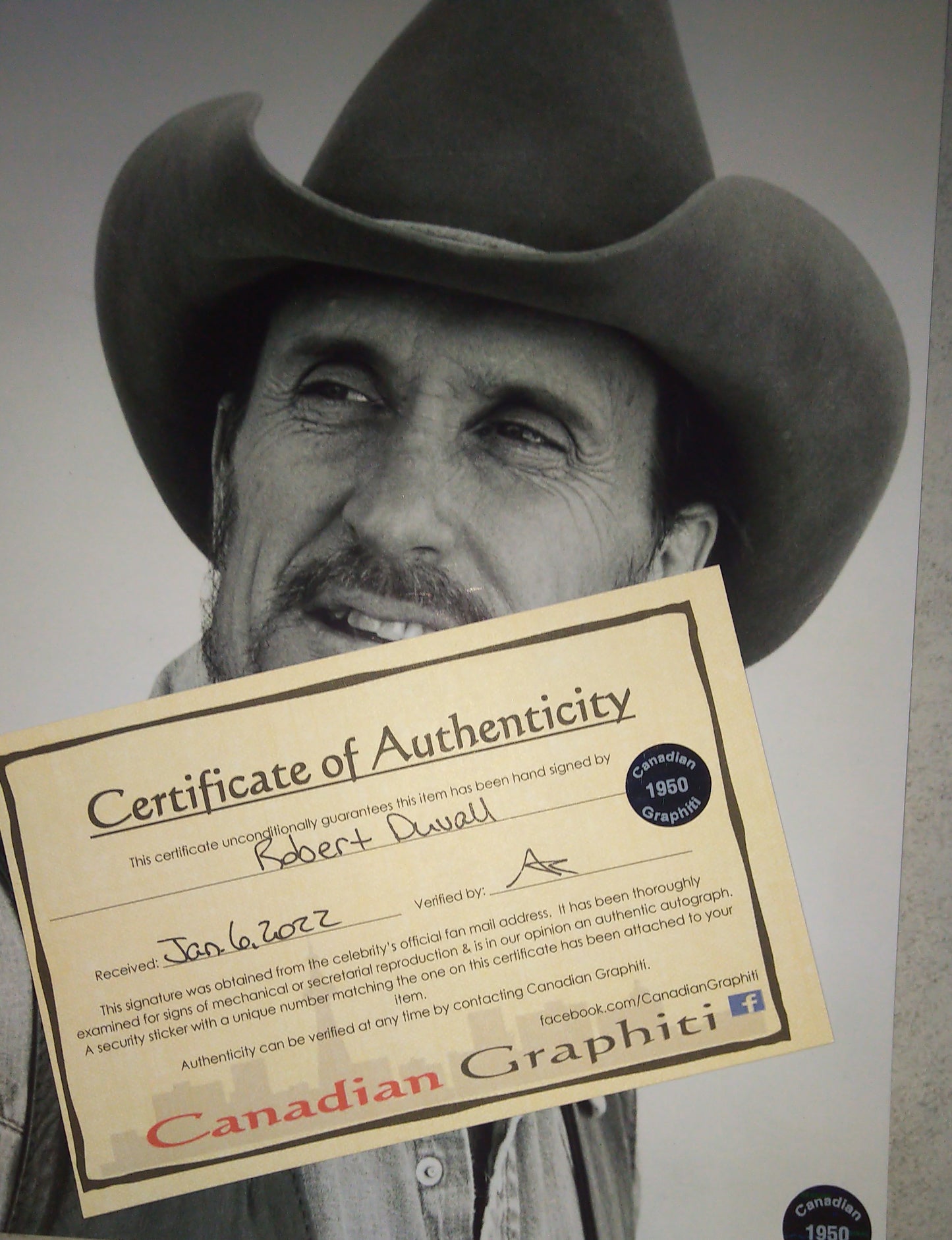 Robert Duvall Hand Signed Autograph 8x10 Photo COA