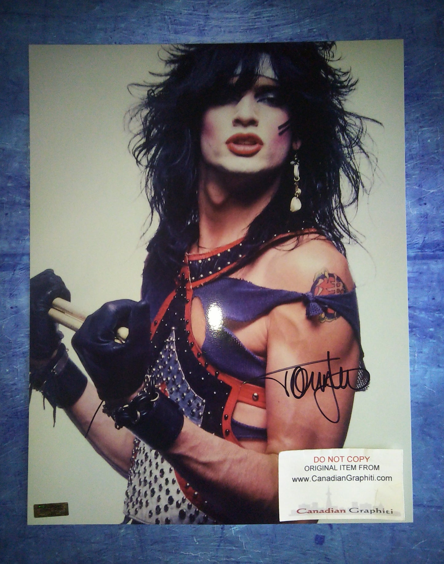 Tommy Lee Hand Signed Autograph 11x14 Photo COA Motley Crue