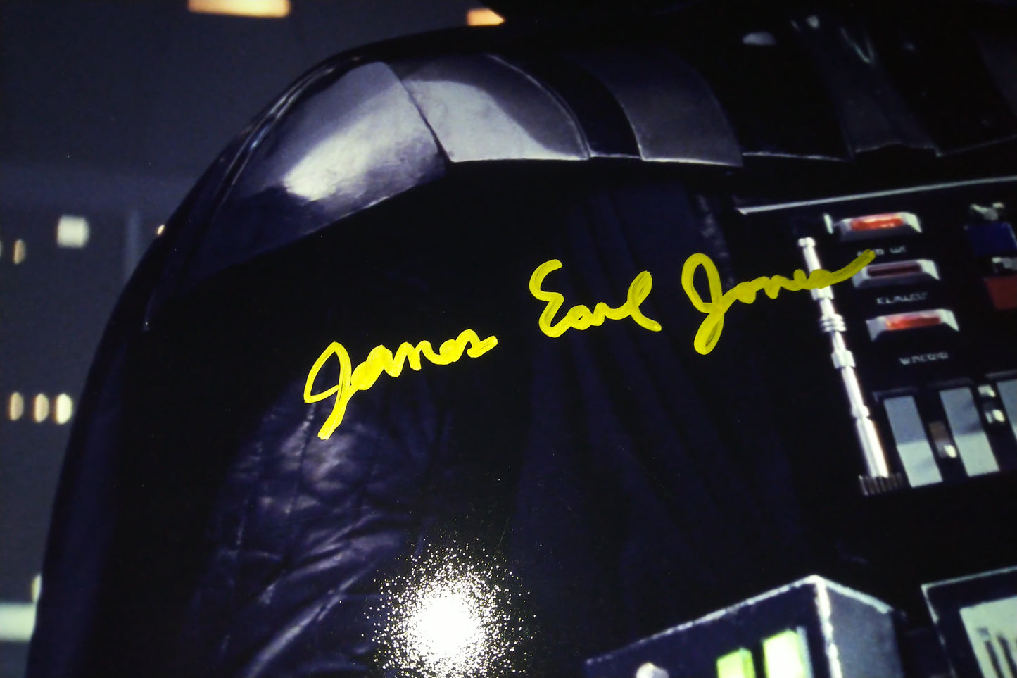 James Earl Jones Hand Signed Autograph 11x14 Photo COA Darth Vader