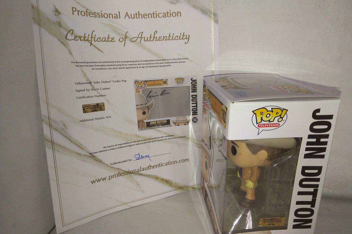 Kevin Costner Hand Signed Autograph Yellowstone Funko Pop COA