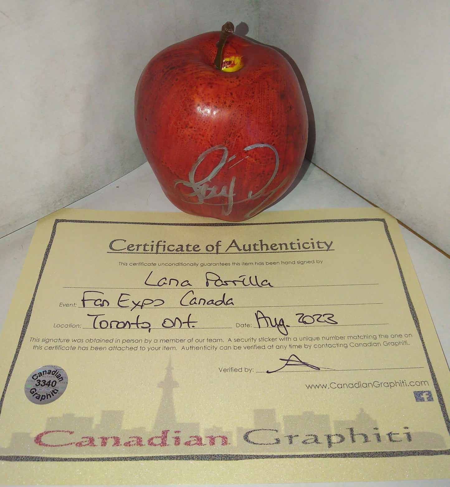 Lana Parrilla Hand Signed Autograph Ornament Prop Apple COA Once Upon A Time