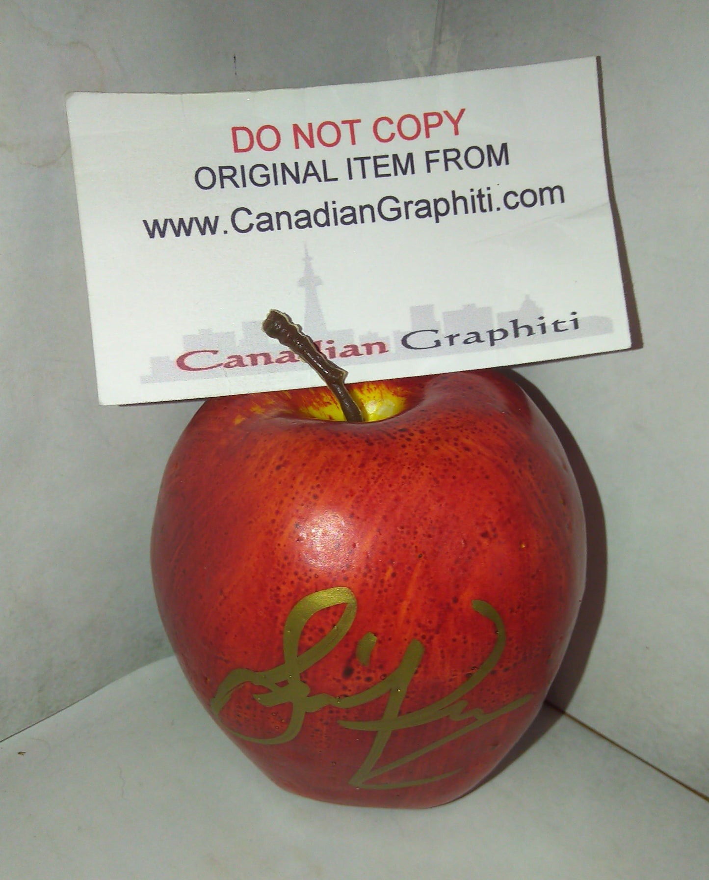 Lana Parrilla Hand Signed Autograph Ornament Prop Apple COA Once Upon A Time