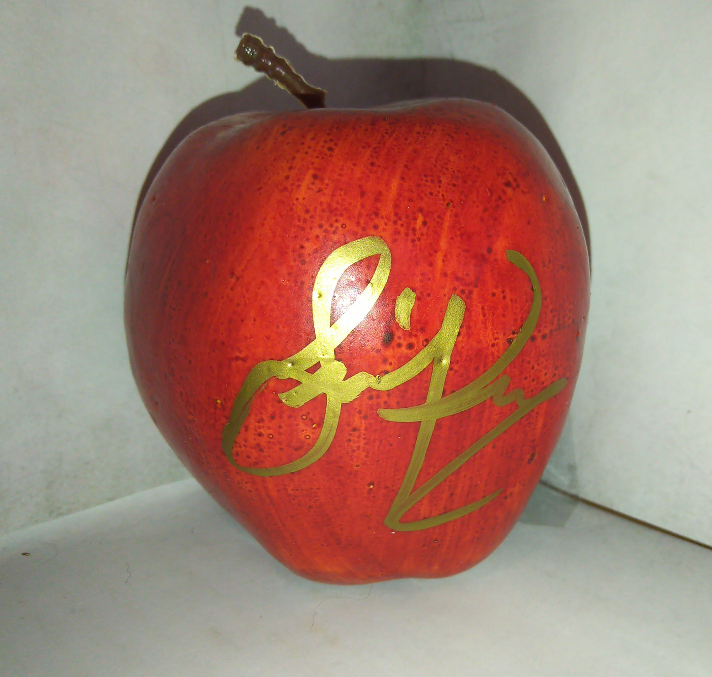 Lana Parrilla Hand Signed Autograph Ornament Prop Apple COA Once Upon A Time