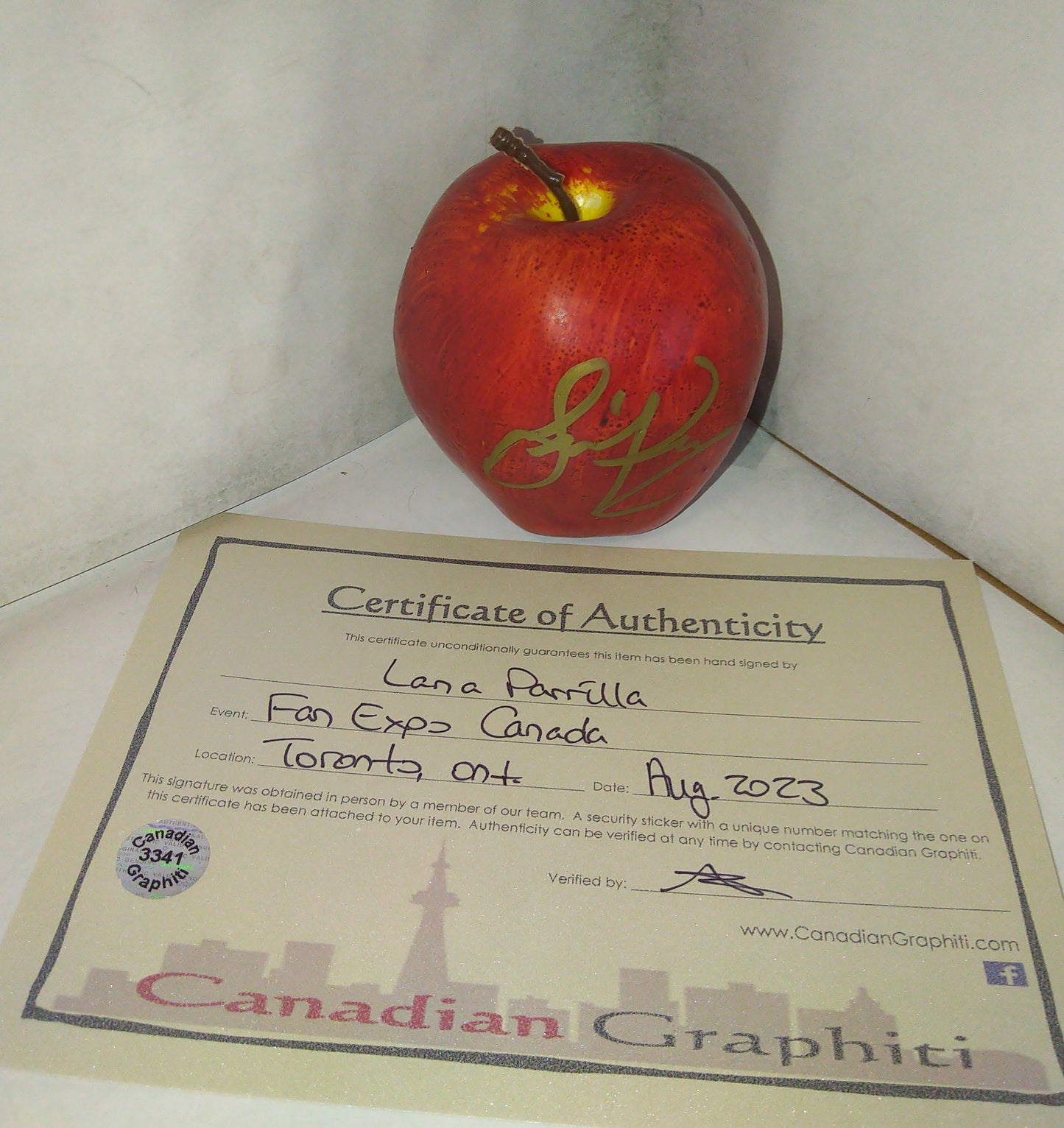 Lana Parrilla Hand Signed Autograph Ornament Prop Apple COA Once Upon A Time