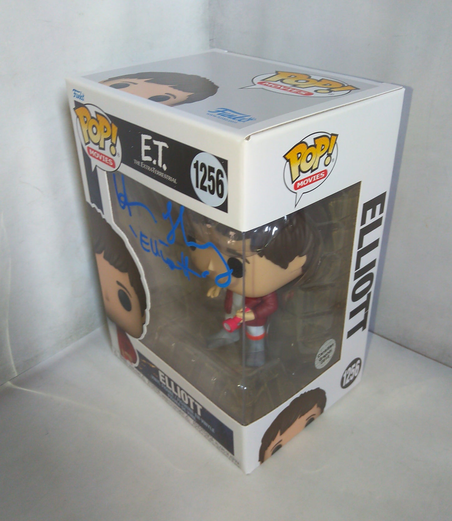 Henry Thomas Hand Signed Autograph ET Elliott Funko Pop COA