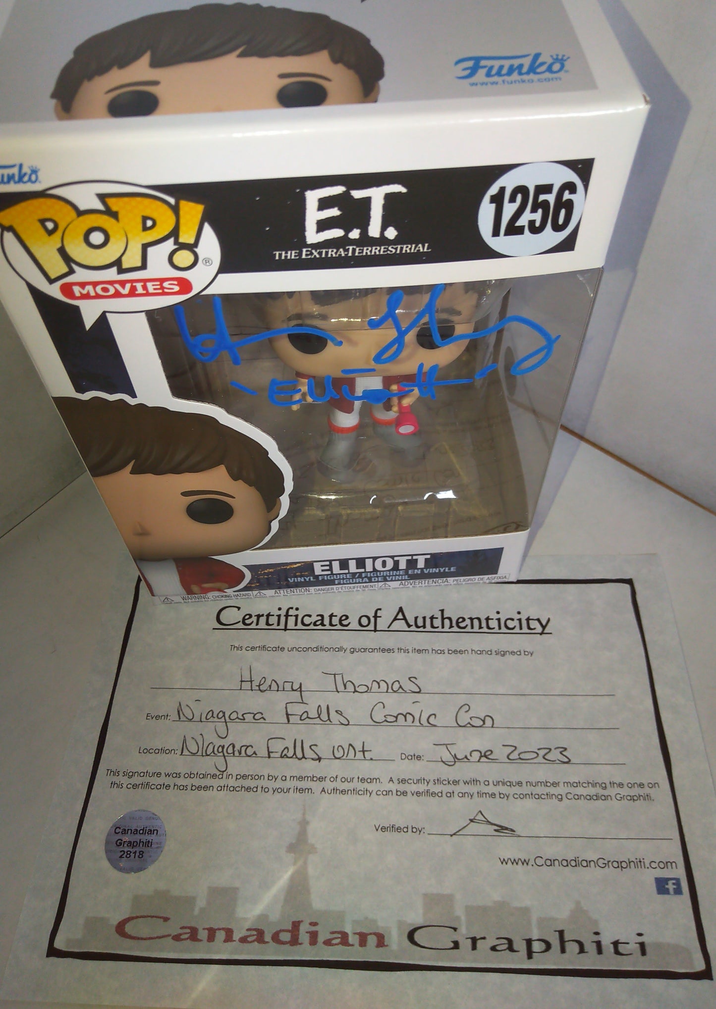 Henry Thomas Hand Signed Autograph ET Elliott Funko Pop COA