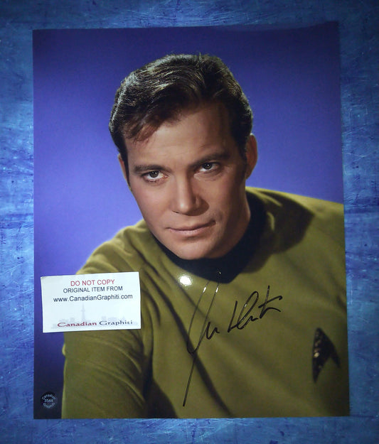 William Shatner Hand Signed Autograph 8x10 Photo COA Star Trek