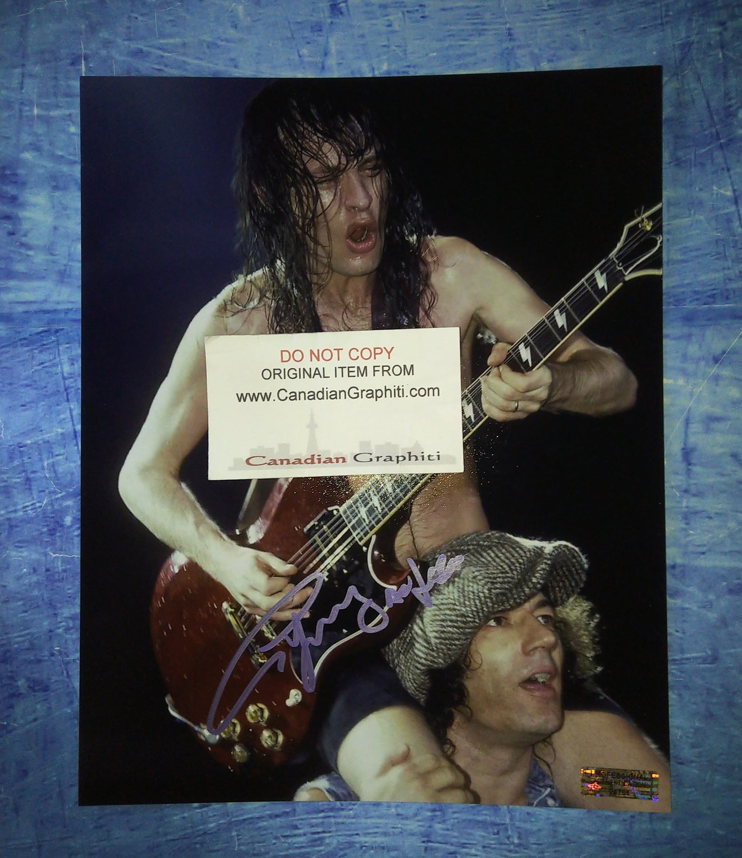 Angus Young AC/DC Hand Signed Autograph 8x10 Photo COA