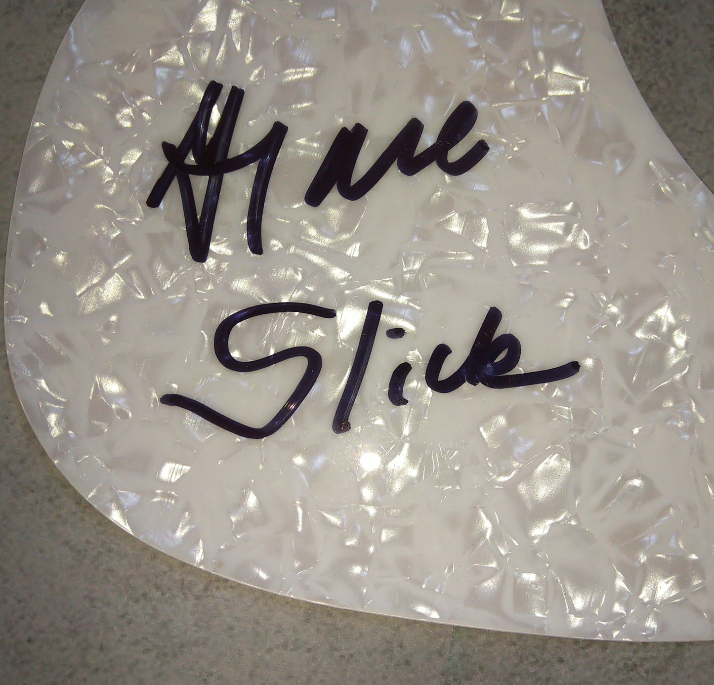 Grace Slick Hand Signed Autograph Guitar Pick Guard COA