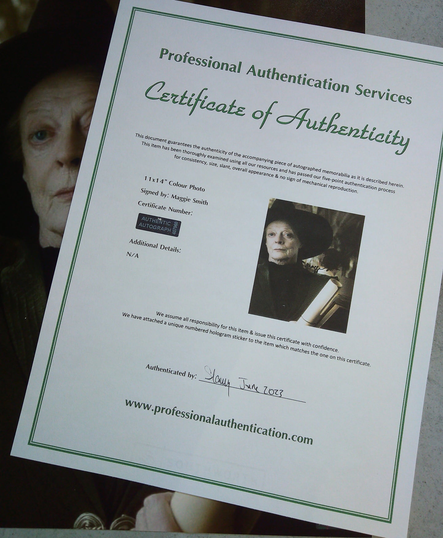 Maggie Smith Hand Signed Autograph 11x14 Photo COA Harry Potter