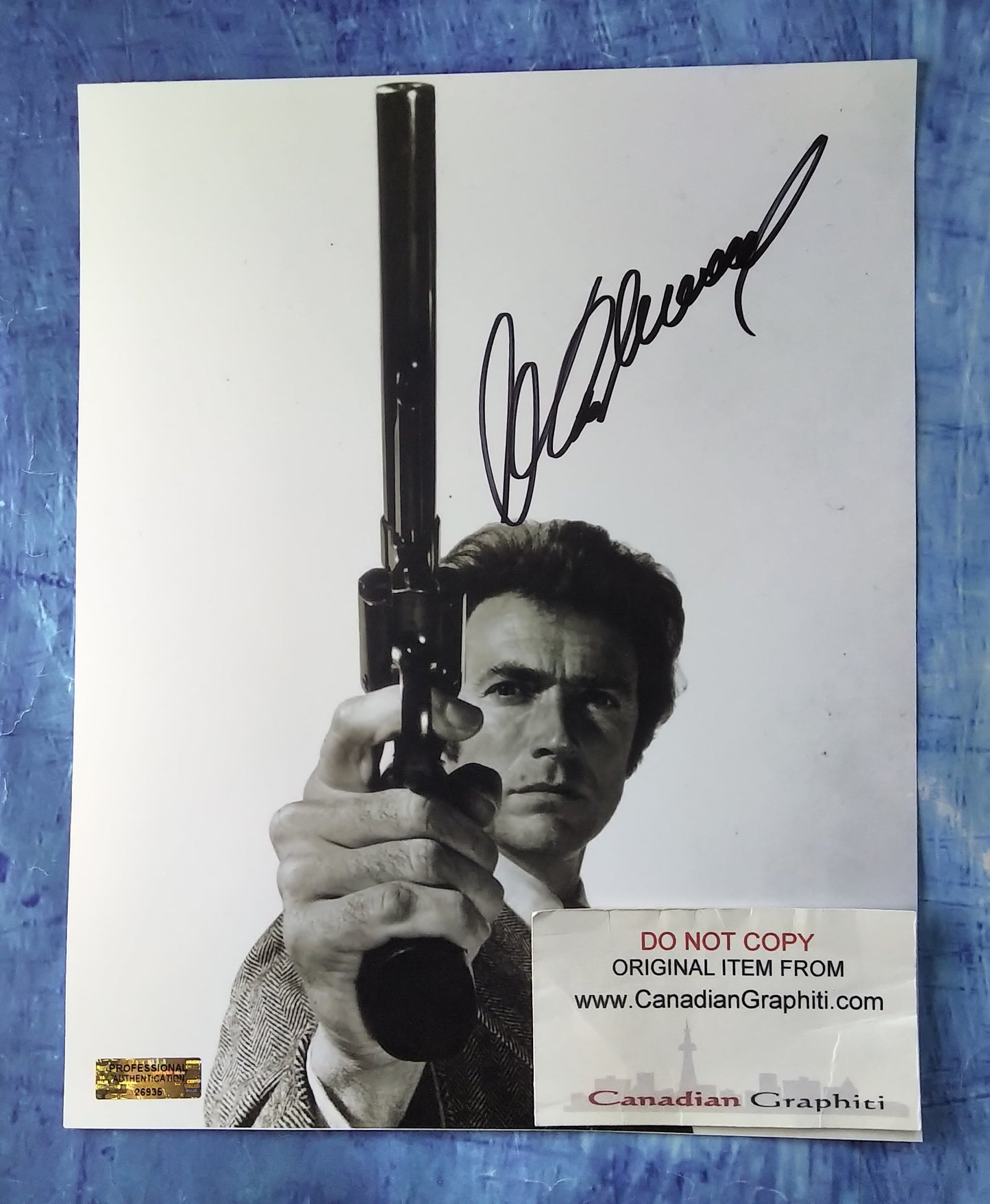 Clint Eastwood Hand Signed Autograph 8x10 Photo COA Dirty Harry