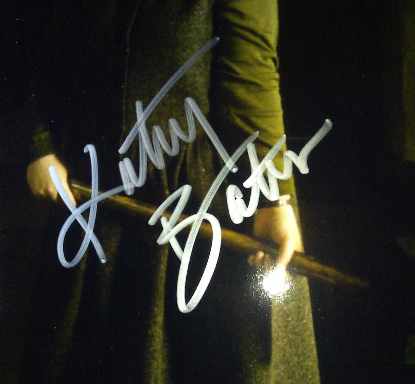 Kathy Bates Hand Signed Autograph 8x10 Photo COA Misery