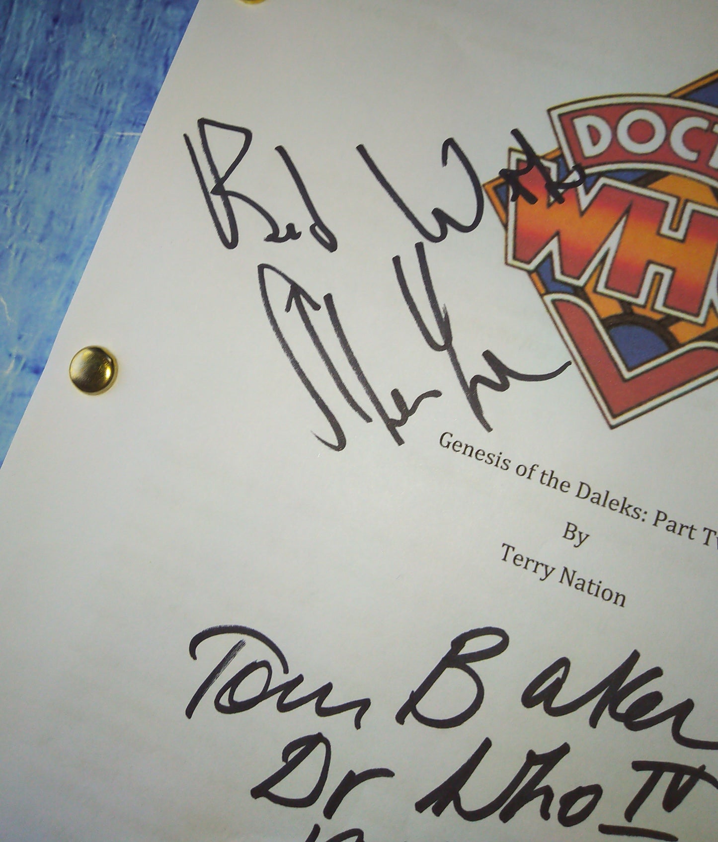 Doctor Who 4x Cast Hand Signed Autograph Script COA Tom Baker, Elisabeth Sladen