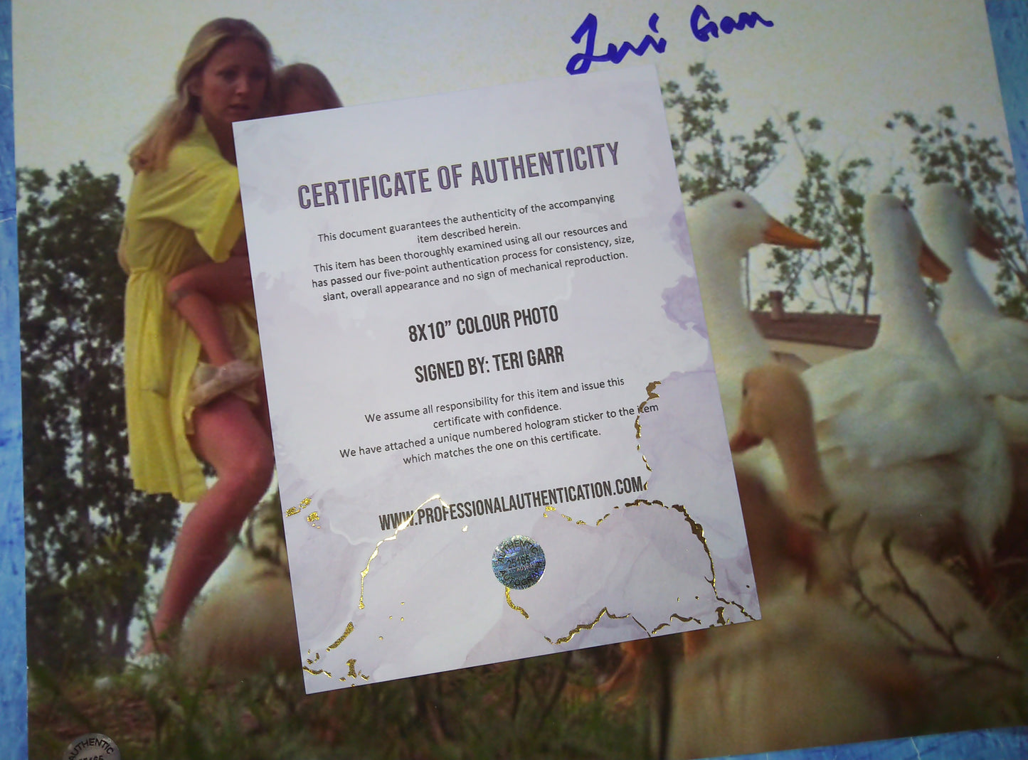 Teri Garr Hand Signed Autograph 8x10 Photo COA Close Encounters Of The Third Kind