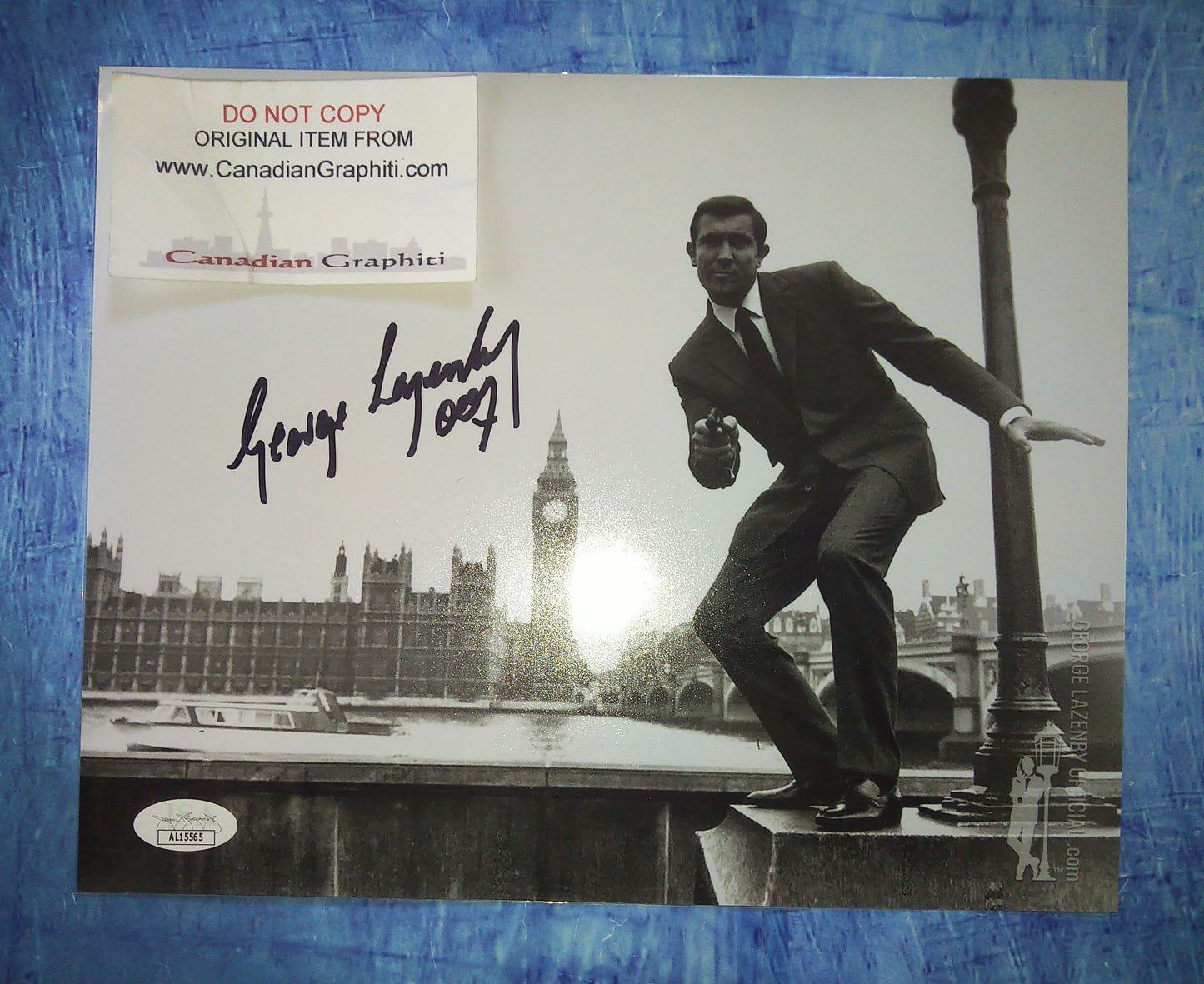 George Lazenby Hand Signed Autograph 8x10 Photo COA + JSA James Bond