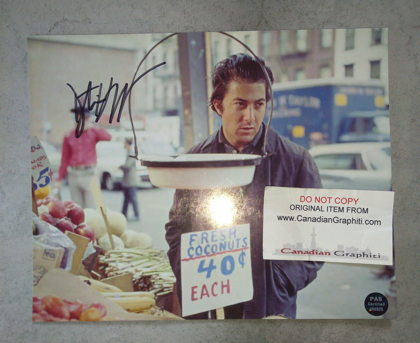 Dustin Hoffman Hand Signed Autograph 8x10 Photo COA