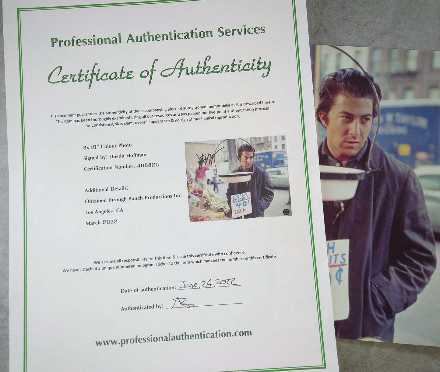 Dustin Hoffman Hand Signed Autograph 8x10 Photo COA