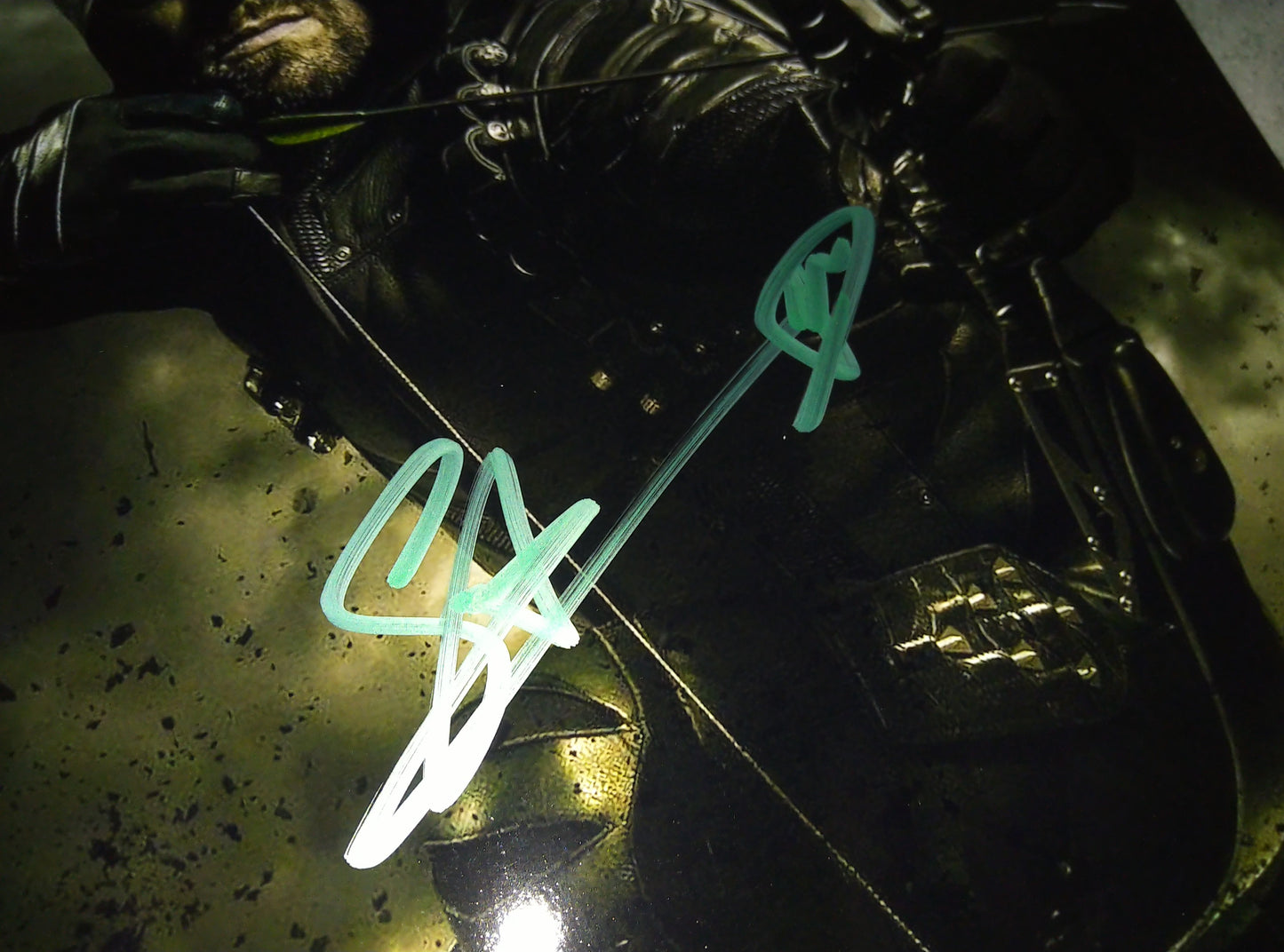 Stephen Amell Hand Signed Autograph 8x10 Photo COA Arrow