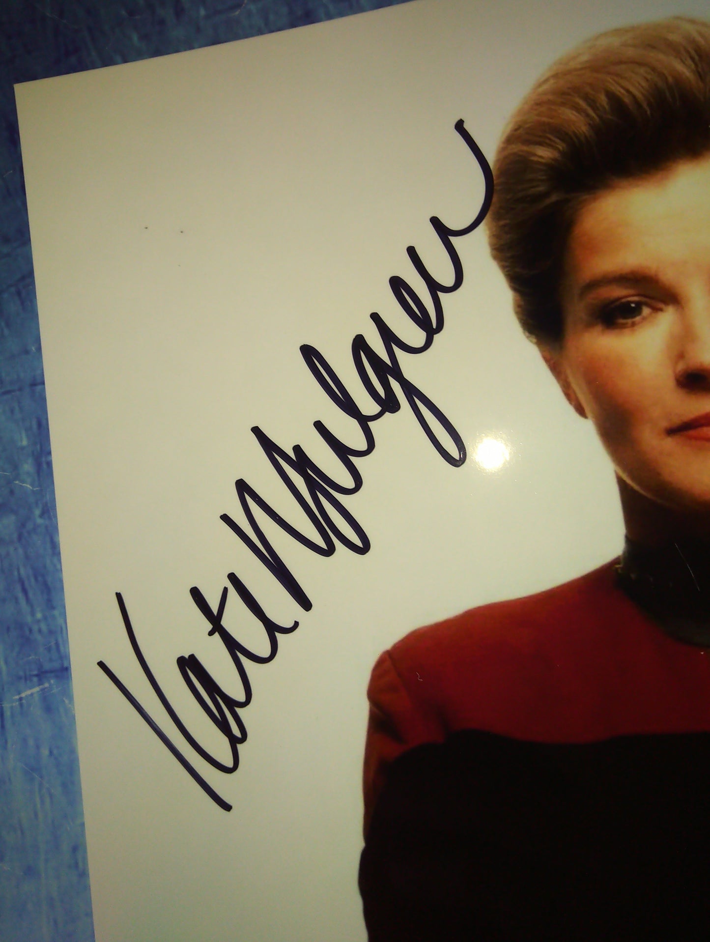 Kate Mulgrew Hand Signed Autograph 8x10 Photo COA Star Trek