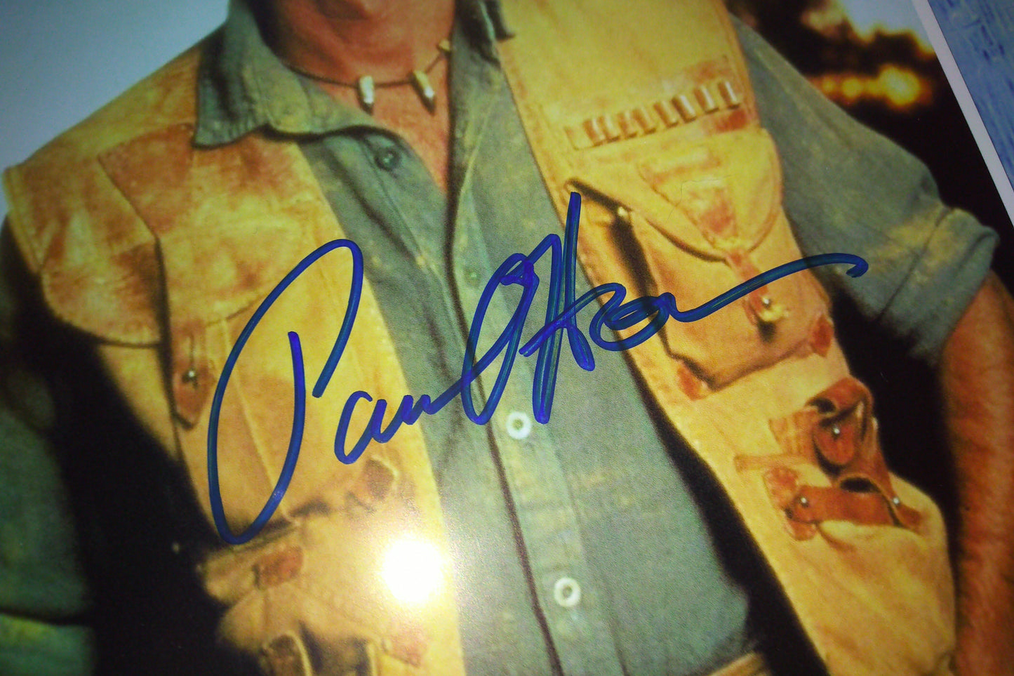 Paul Hogan Hand Signed Autograph 8x10 Photo COA Crocodile Dundee