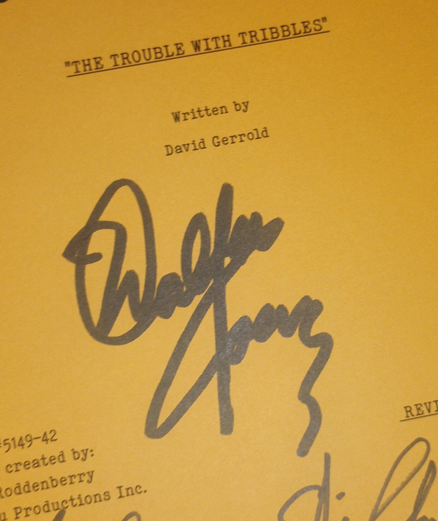Nichelle Nichols & Walter Koenig Hand Signed Autograph Star Trek Script COA