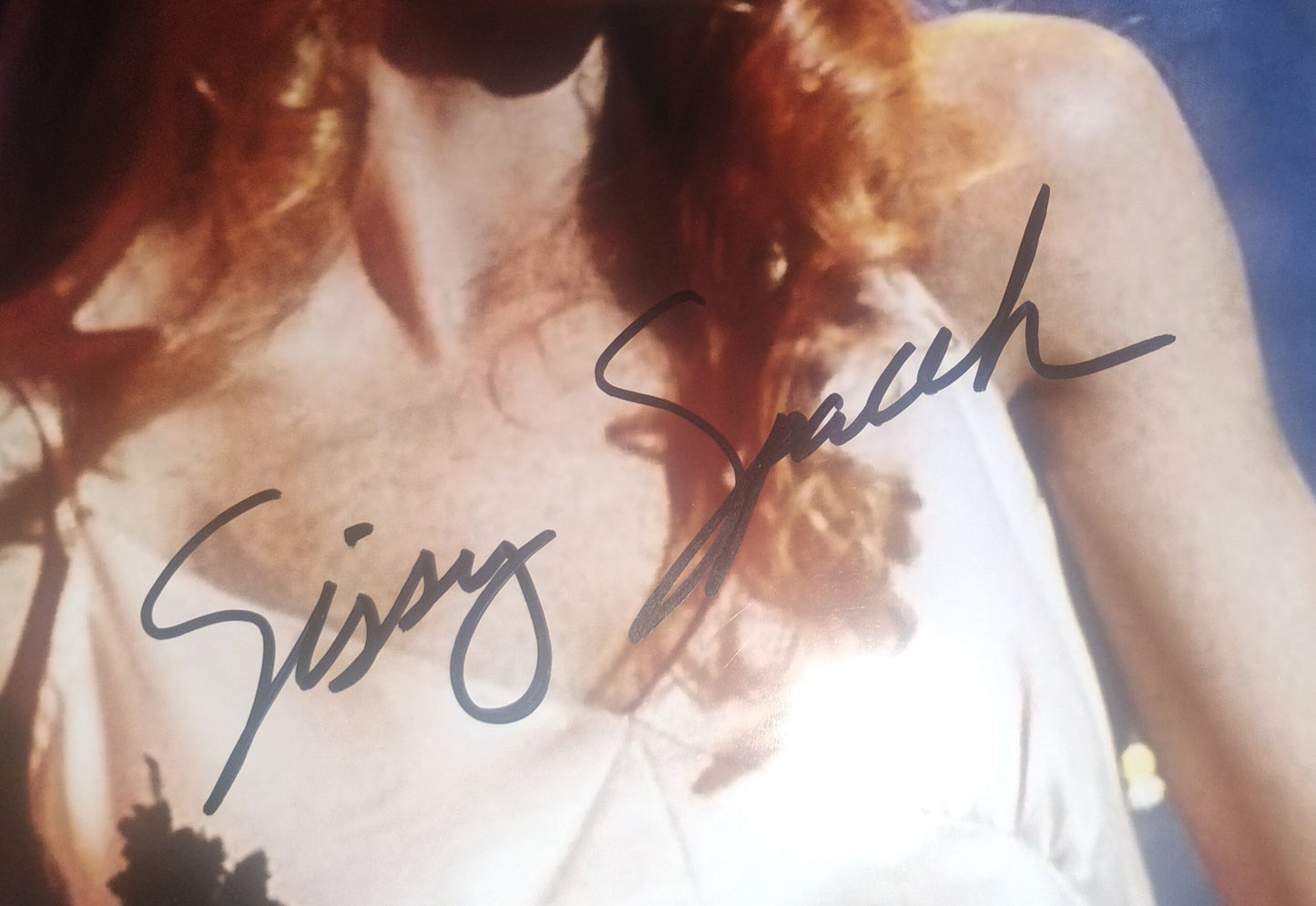 Sissy Spacek Hand Signed Autograph 8x10 Photo COA Carrie