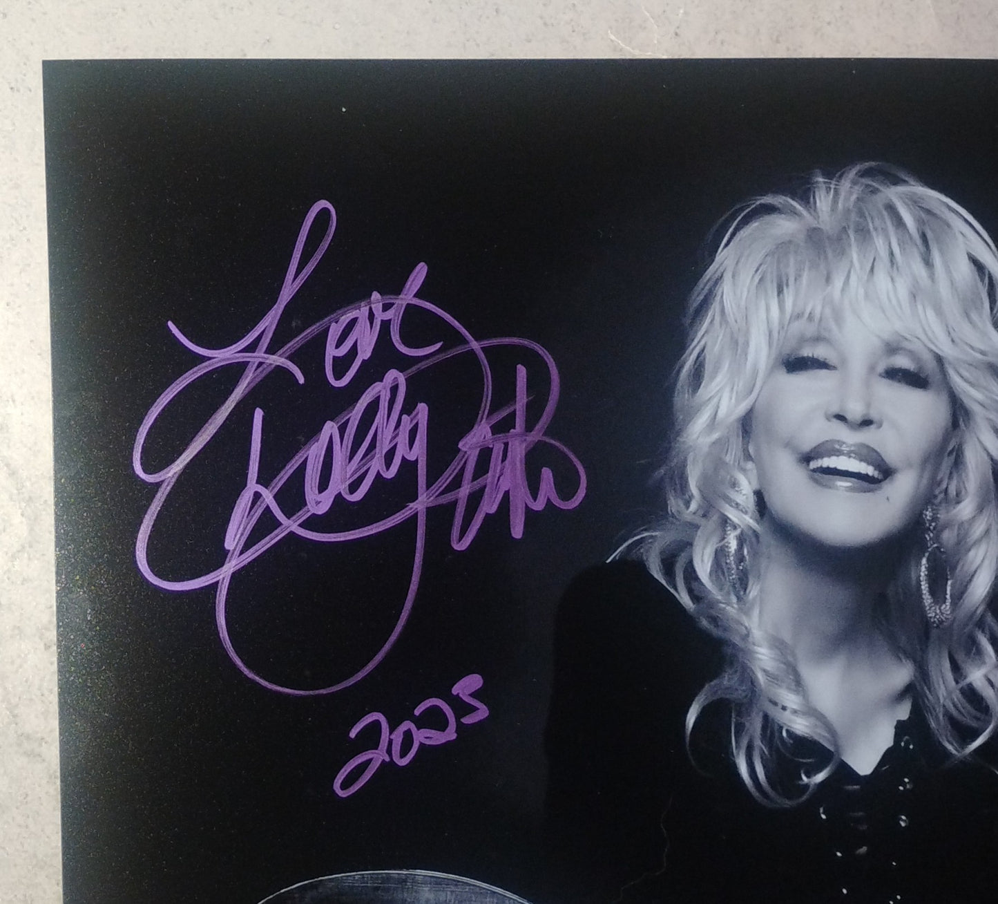 Dolly Parton Hand Signed Autograph 11x14 Photo COA
