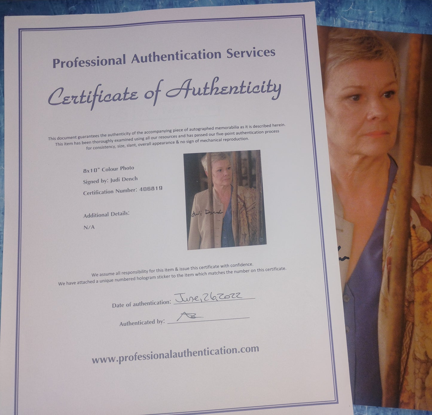 Judi Dench Hand Signed Autograph 8x10 Photo COA James Bond