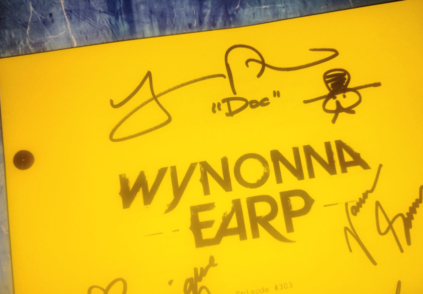 Wynonna Earp 6x Cast Hand Signed Autograph Script COA