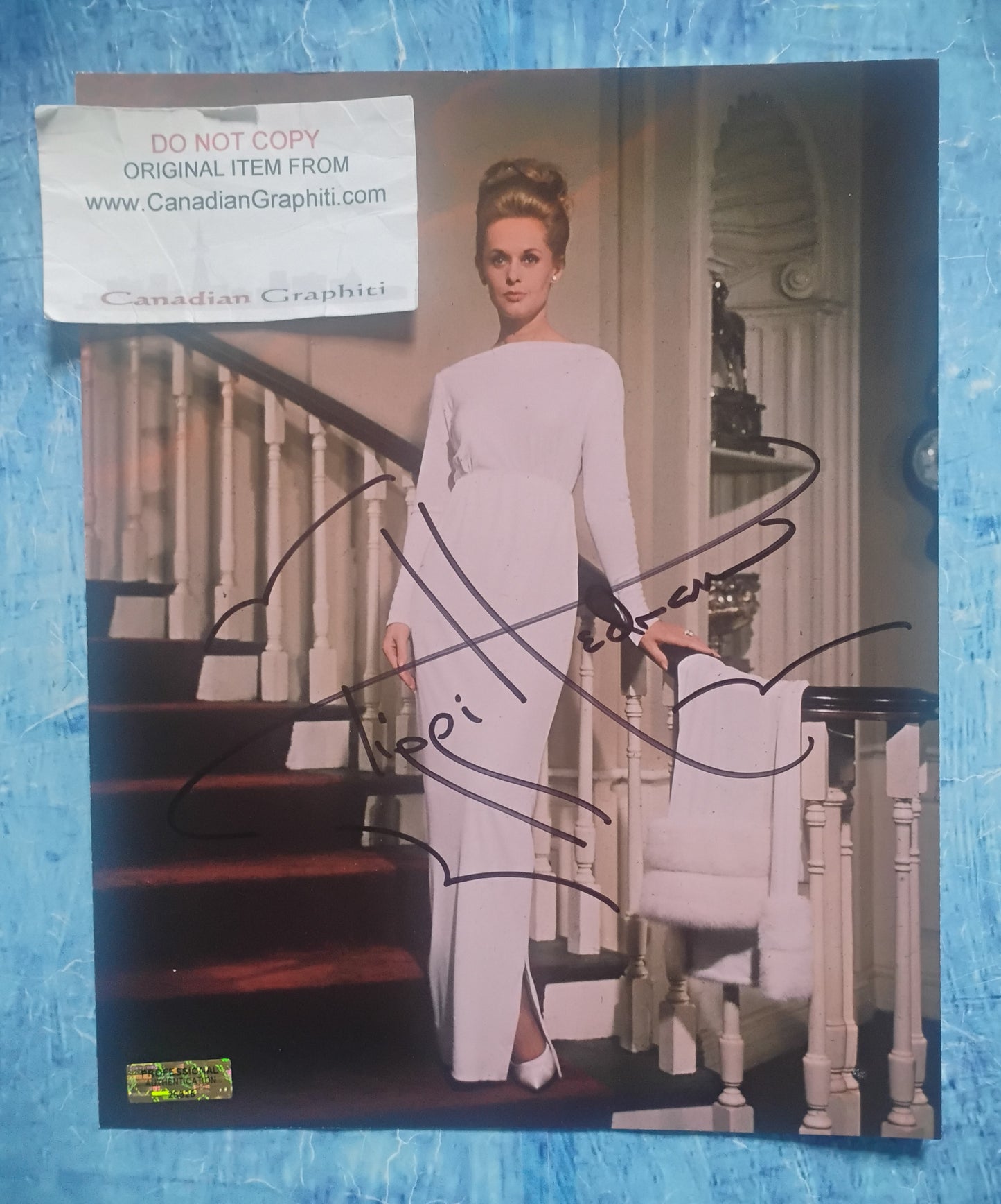 Tippi Hedren Hand Signed Autograph 8x10 Photo COA Marnie
