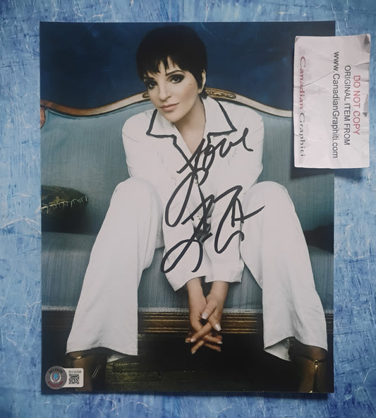 Liza Minnelli Hand Signed Autograph 8x10 Photo BAS COA