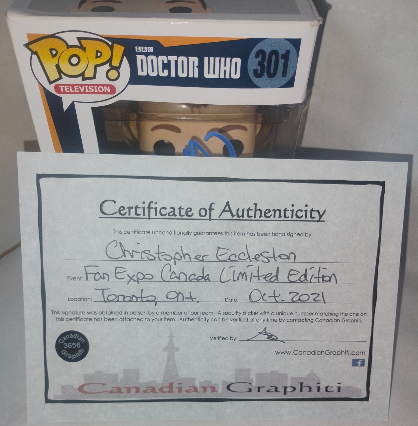 Christopher Eccleston Hand Signed Autograph Doctor Who Funko Pop COA