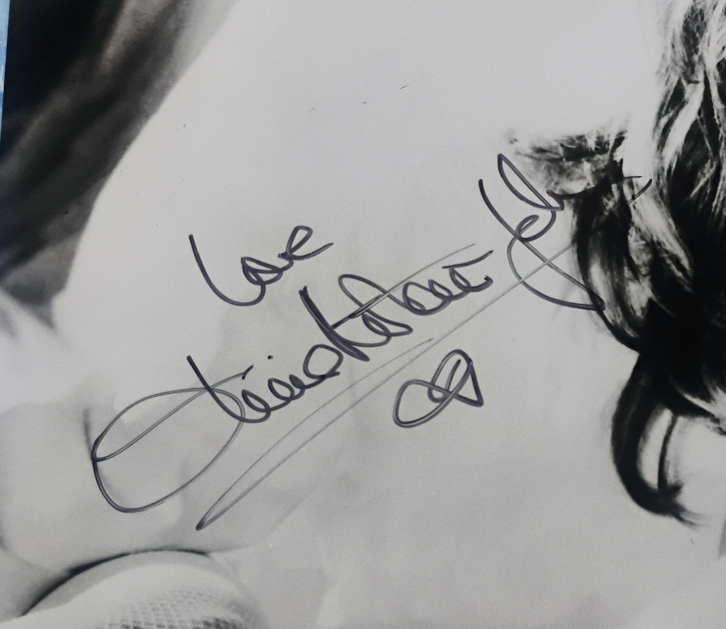 Olivia Newton-John Hand Signed Autograph 8x10 Photo JSA COA