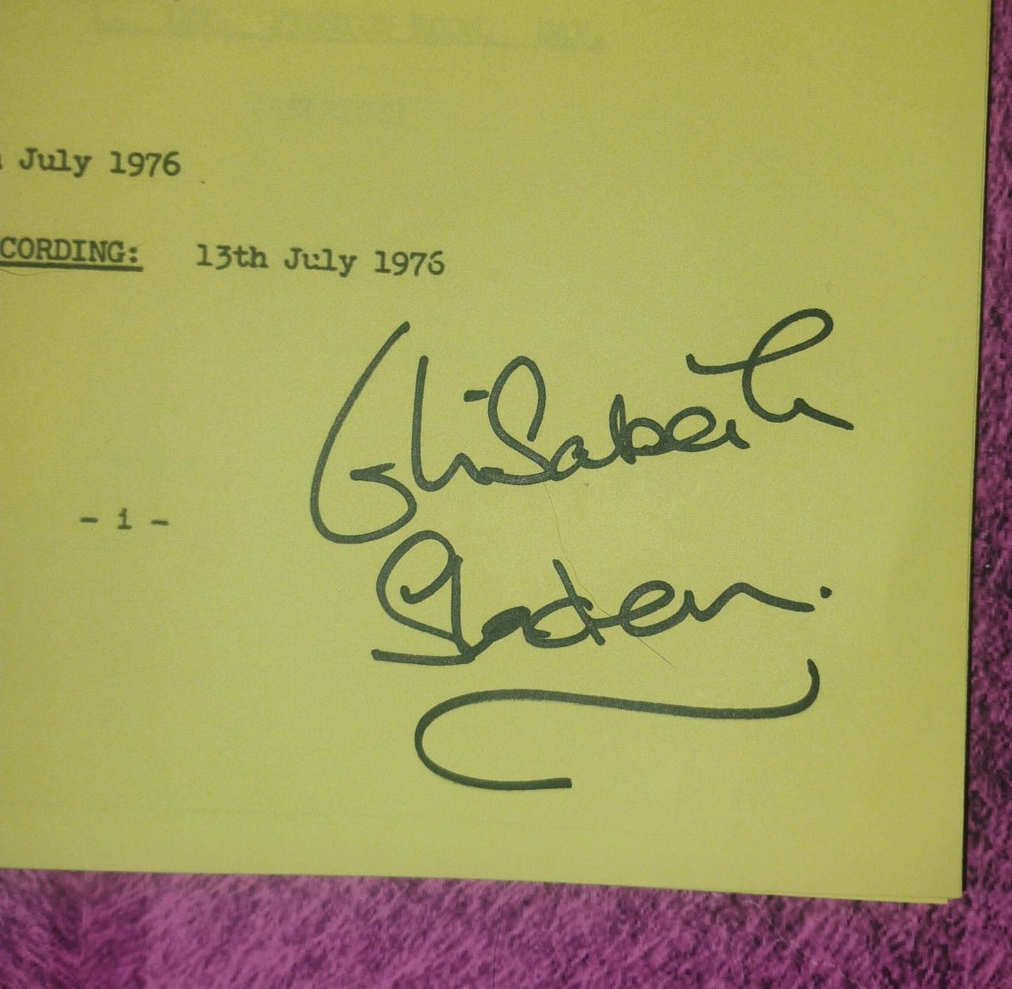 Elisabeth Sladen & Tom Baker Hand Signed Autograph Doctor Who Script COA