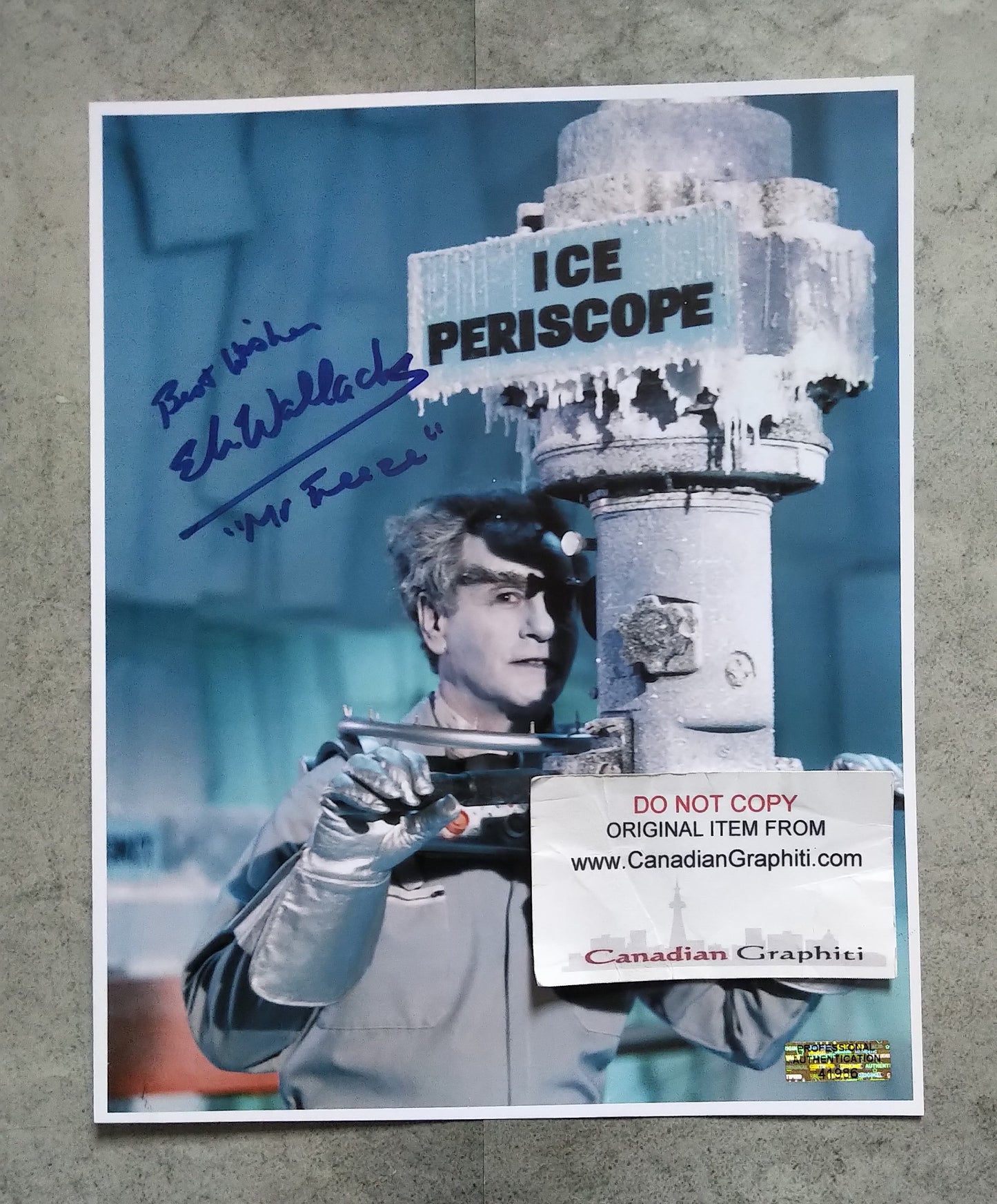Eli Wallace Hand Signed Autograph 8x10 Photo COA Batman Mr Freeze