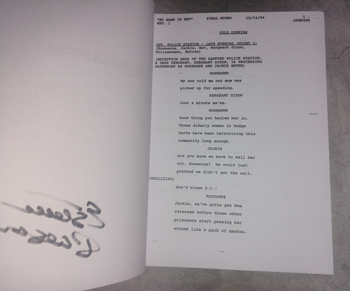 Estelle Parsons Hand Signed Autograph Roseanne Script COA