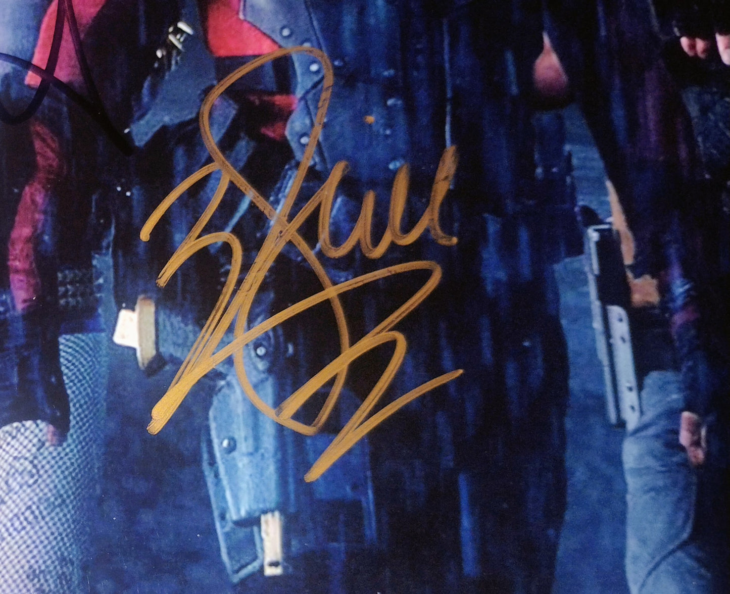 Margot Robbie, Will Smith & Joel Kinnaman Hand Signed Autograph 8x10 Photo COA Suicide Squad