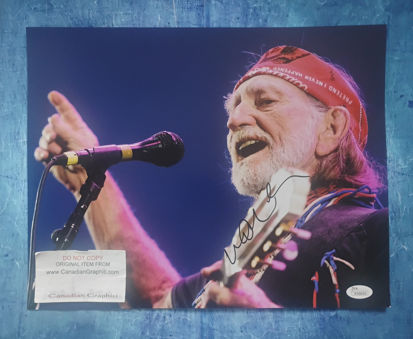 Willie Nelson Hand Signed Autograph 11x14 Photo JSA COA