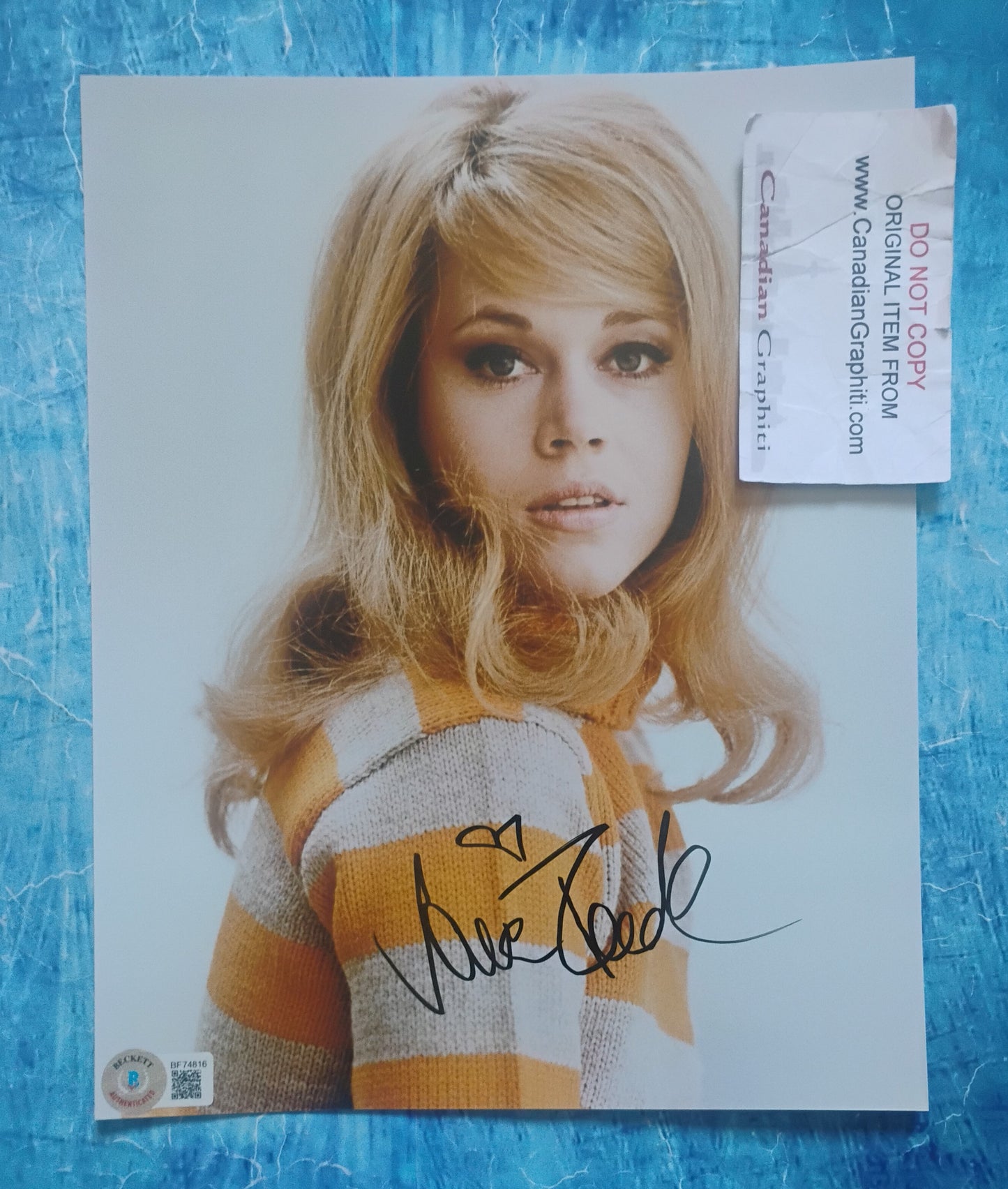 Jane Fonda Hand Signed Autograph 8x10 Photo BAS COA