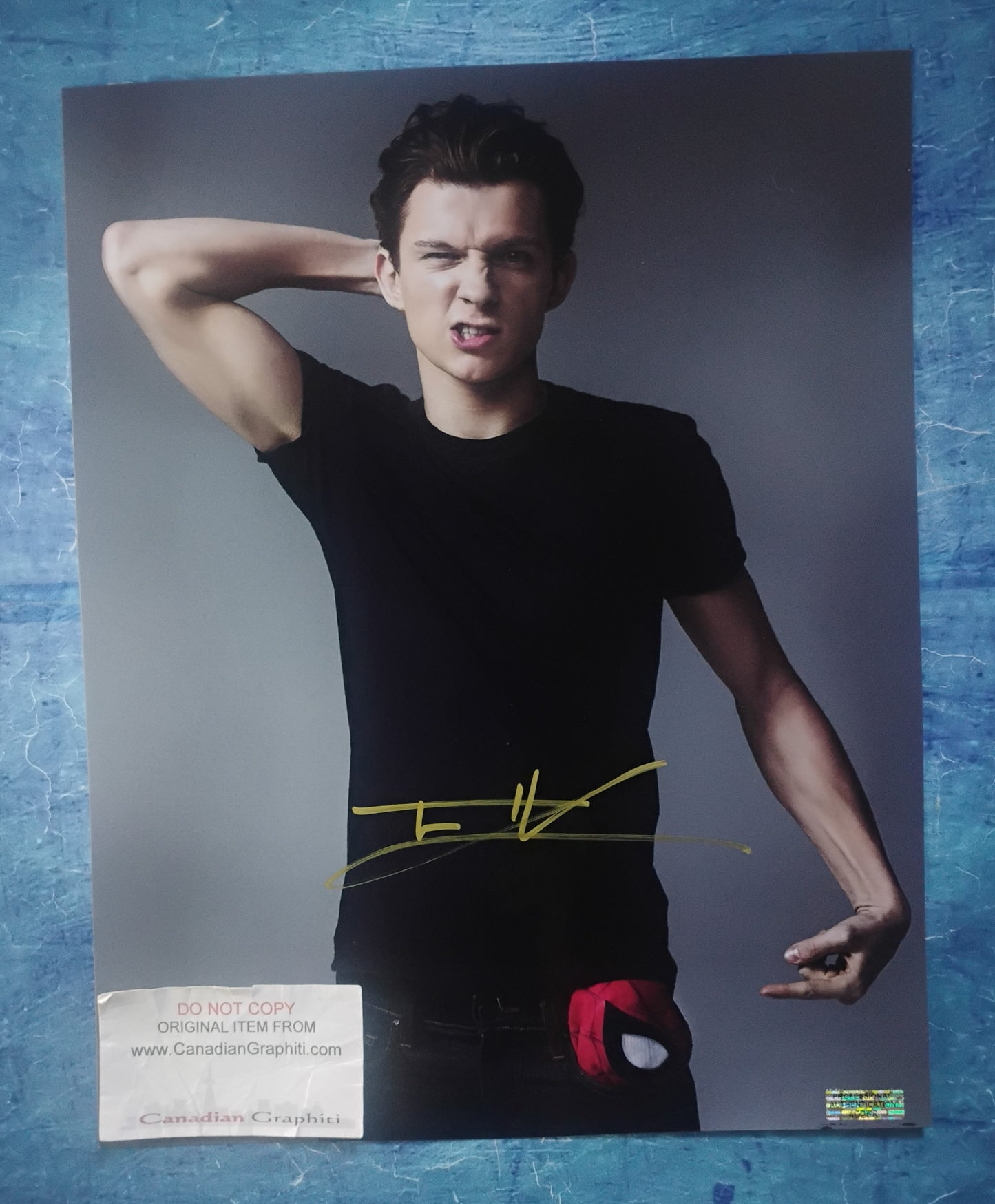 Tom Holland Hand Signed Autograph 11x14 Photo COA Spider-man