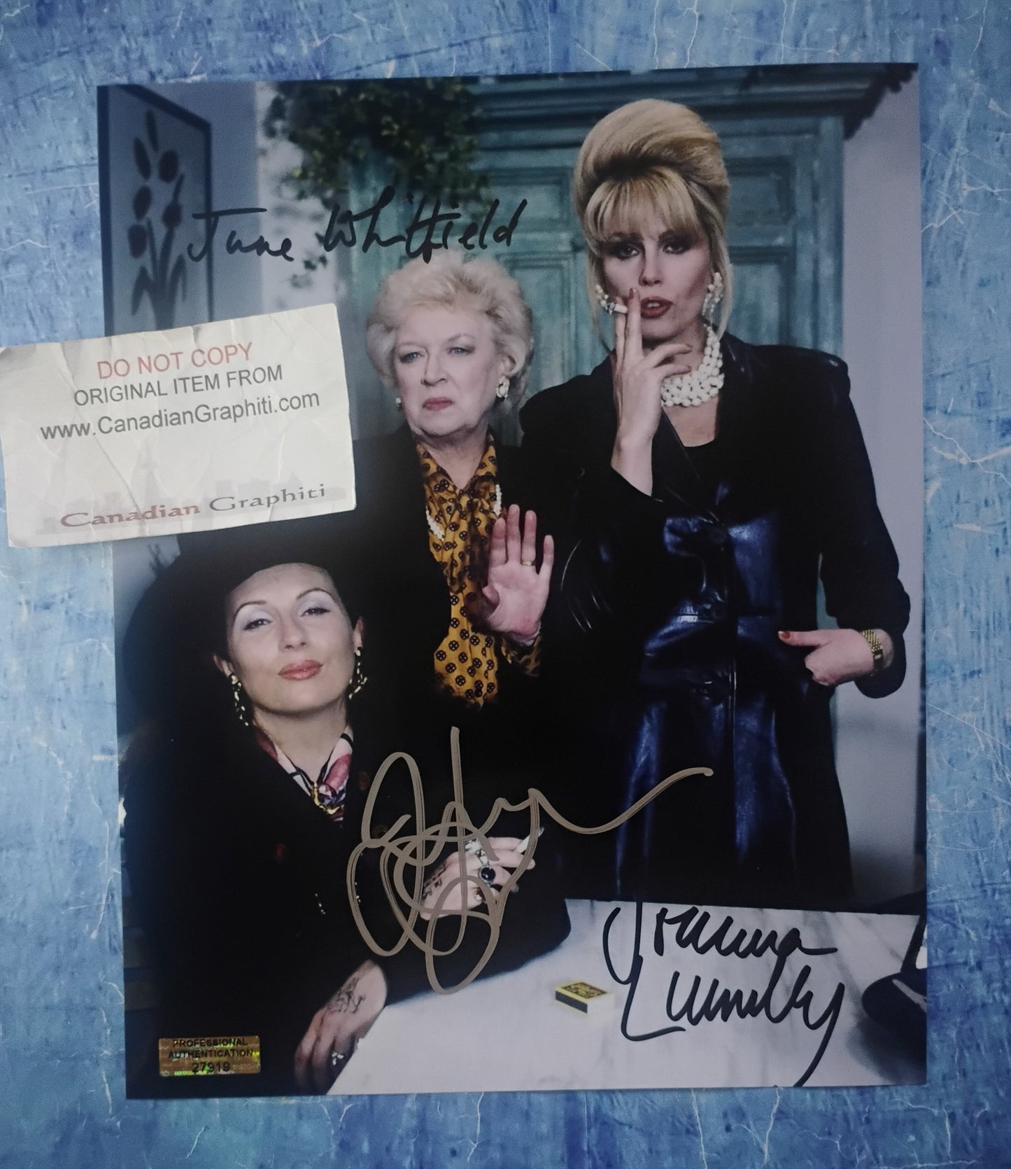 Jennifer Saunders, June Whitfield & Joanna Lumley Hand Signed Autograph 8x10 Photo COA Absolutely Fabulous