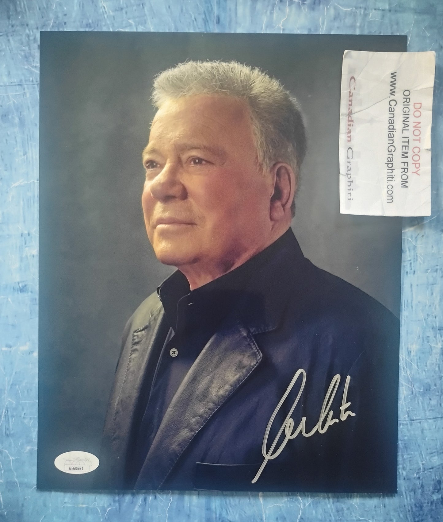 William Shatner Hand Signed Autograph 8x10 Photo JSA COA